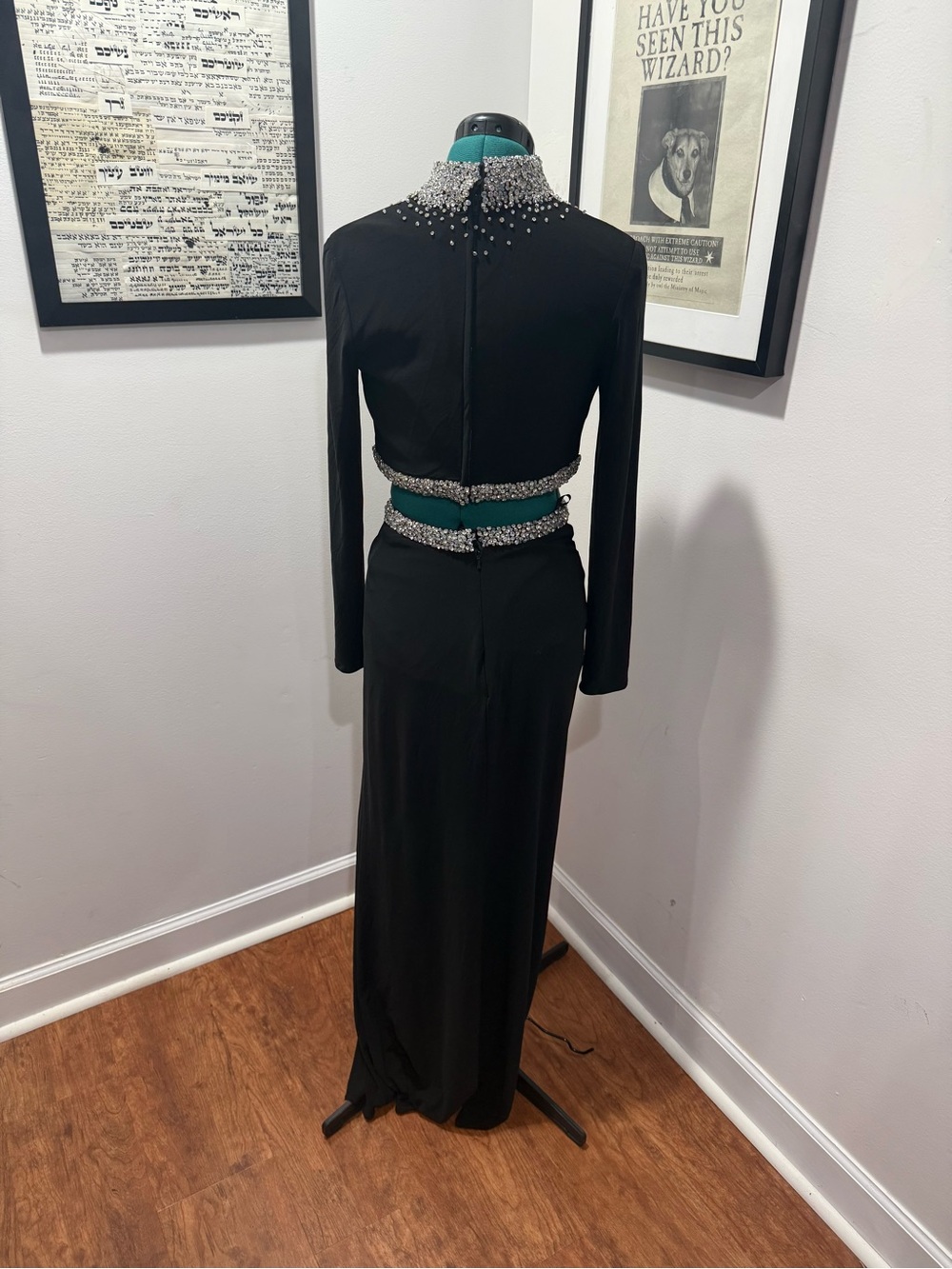 Mac Duggal ONE OF A KIND Elegant Black Beaded High-Neck Two-Piece Evening Gown - Picture 2 of 3
